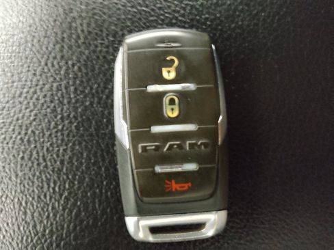 Used 2022 RAM 1500 Big Horn RWD image 32