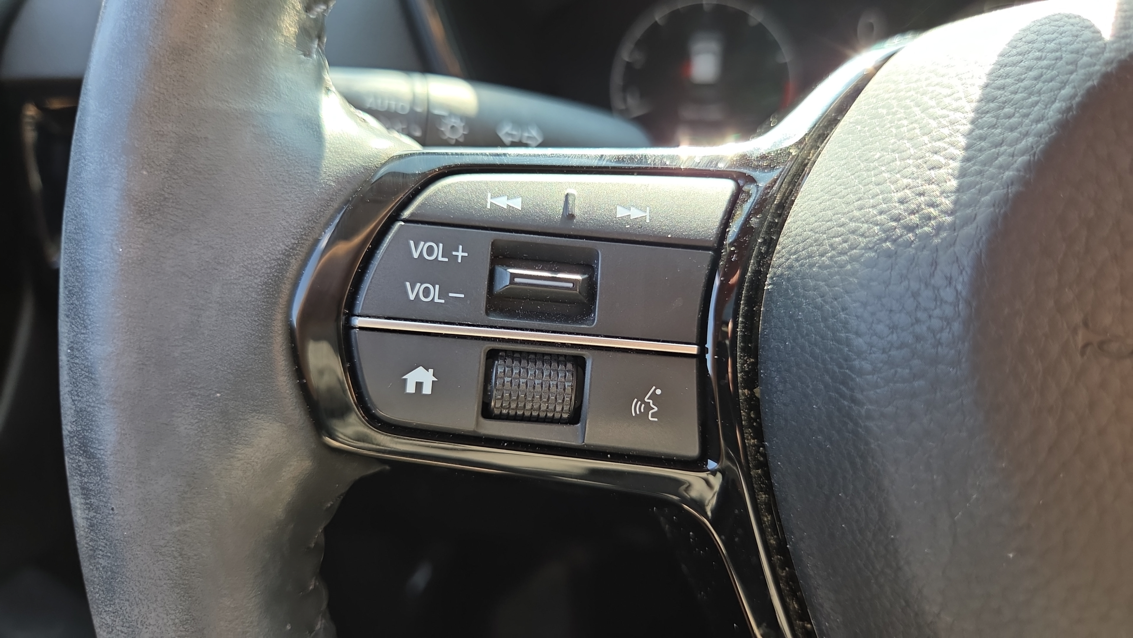 Used 2024 Honda CR-V EX-L image 26