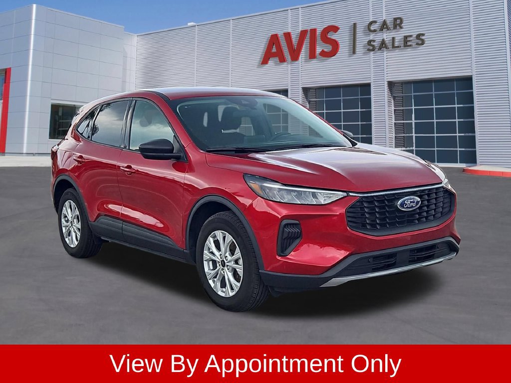 Used 2025 Ford Escape Active FWD image 3
