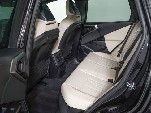 Used 2025 BMW X3 xDrive30i w/ Premium Package image 13