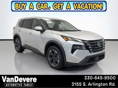 Used 2025 Nissan Rogue SV FWD image 1