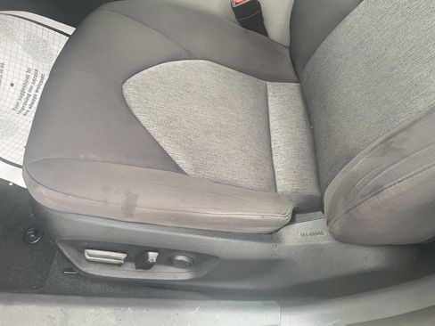 Used 2023 Toyota Camry LE image 17