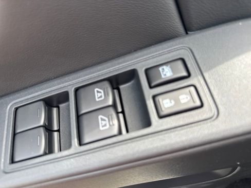 New 2026 Nissan Frontier S image 15