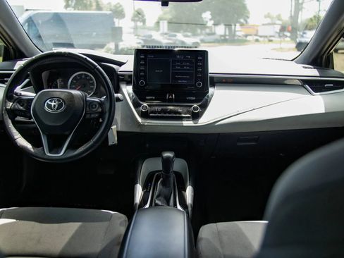 Used 2021 Toyota Corolla SE FWD image 17