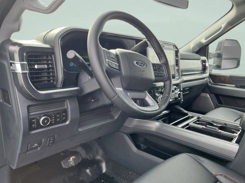 Used 2026 Ford F250 Lariat w/ Tremor Off-Road Package image 14