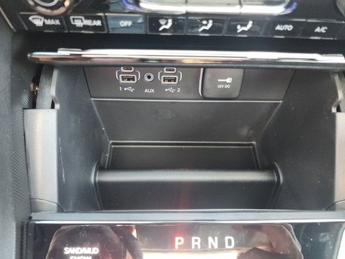 New 2025 Jeep Grand Cherokee L Limited w/ Black Appearance Package image 7