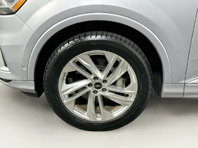 Used 2022 Audi Q7 3.0T Premium Plus AWD/4WD image 34