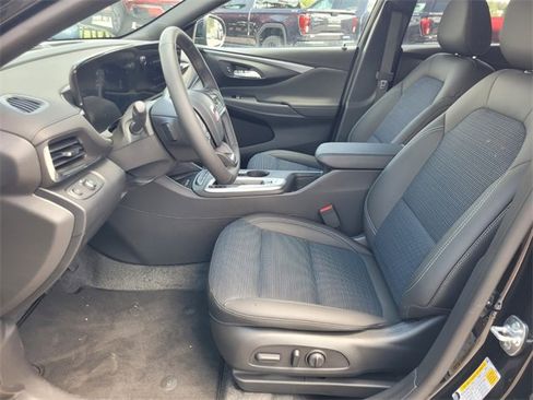 New 2025 Buick Envista Preferred w/ Convenience I Package image 3