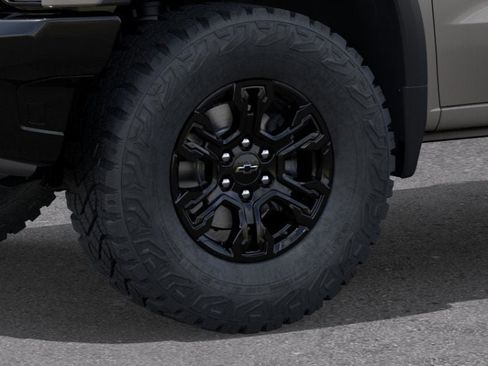 New 2026 Chevrolet Silverado 1500 ZR2 w/ Dark Appearance Package image 9