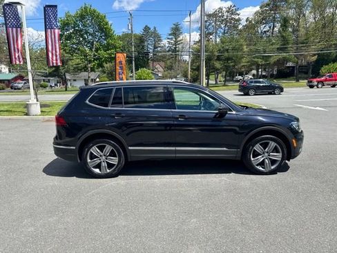 Used 2019 Volkswagen Tiguan SEL Premium AWD/4WD image 5