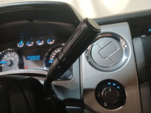 Used 2014 Ford F150 XLT w/ XTR Package image 20