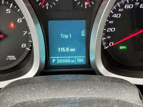 Used 2012 Chevrolet Equinox LS image 18