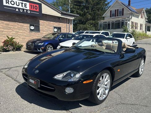 Used 2006 Jaguar XK8 Convertible RWD image 2
