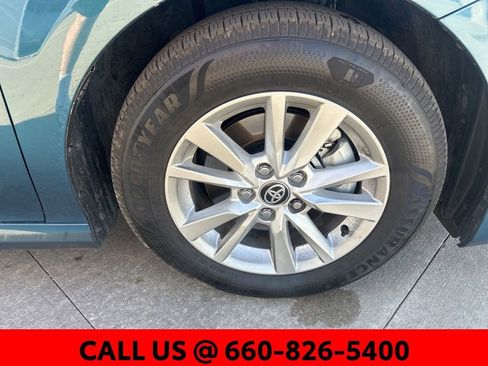 Used 2026 Toyota Camry LE w/ Convenience Package image 5