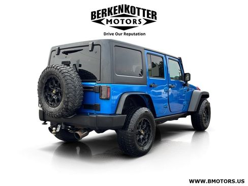 Used 2015 Jeep Wrangler Unlimited Sport w/ Quick Order Package 24S AWD/4WD image 3