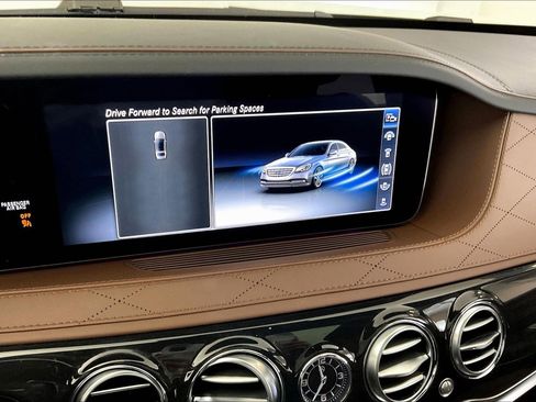 Used 2019 Mercedes-Benz S 560 4MATIC Sedan image 15