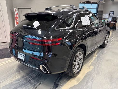 Used 2025 Genesis GV70 2.5T AWD/4WD image 35