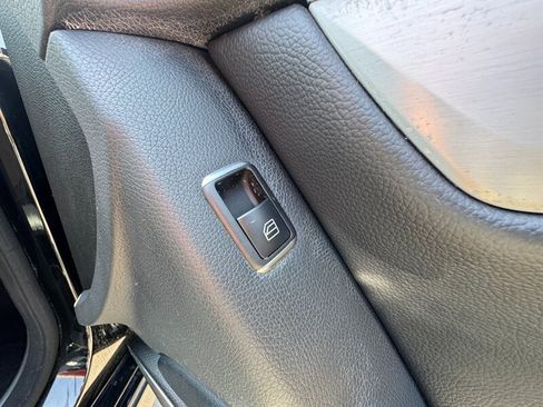 Used 2012 Mercedes-Benz C 250 Sedan image 42