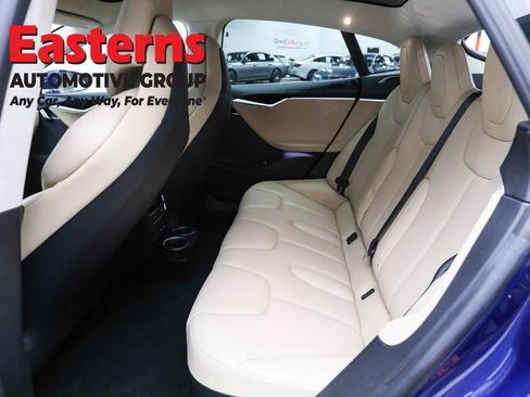 Used 2017 Tesla Model S 90D image 19