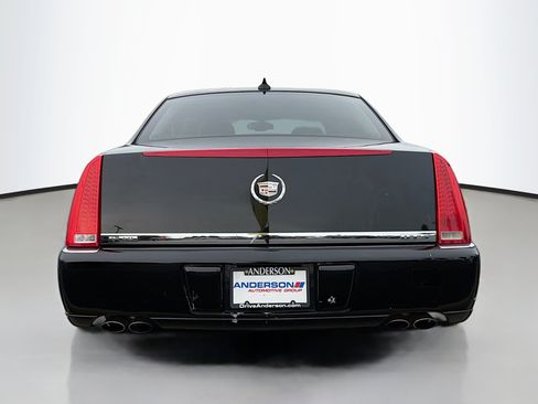 Used 2010 Cadillac DTS FWD image 6