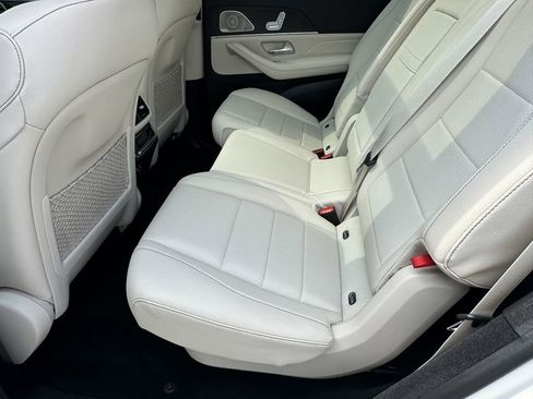 Certified 2023 Mercedes-Benz GLS 450 4MATIC image 25