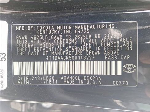 Used 2025 Toyota Camry XSE FWD image 21