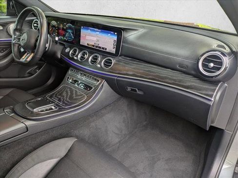 Used 2021 Mercedes-Benz E 53 AMG 4MATIC Sedan image 21