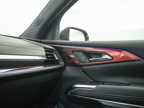 Used 2024 Chevrolet Traverse RS w/ LPO, Cargo Package FWD image 25