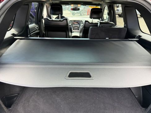 Certified 2018 Jeep Grand Cherokee Limited image 30