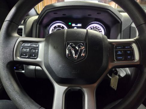 Used 2021 RAM 1500 Classic Warlock image 6