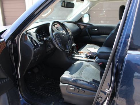 Used 2020 Nissan Armada SL w/ Premium Package AWD/4WD image 10