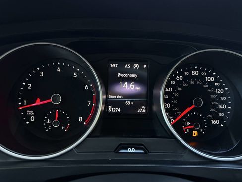 Used 2021 Volkswagen Tiguan SE w/ Panoramic Sunroof Package image 21