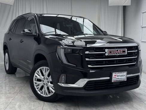 Used 2024 GMC Acadia Elevation image 1