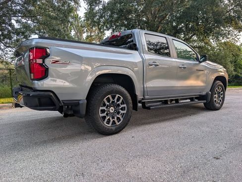 Used 2026 Chevrolet Colorado Z71 w/ Technology Package AWD/4WD image 9