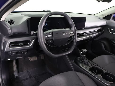 Used 2025 Kia K4 FWD image 25