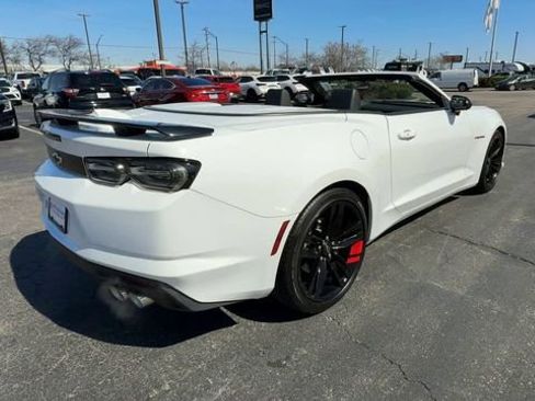 Used 2022 Chevrolet Camaro LT w/ Redline Edition RWD image 8