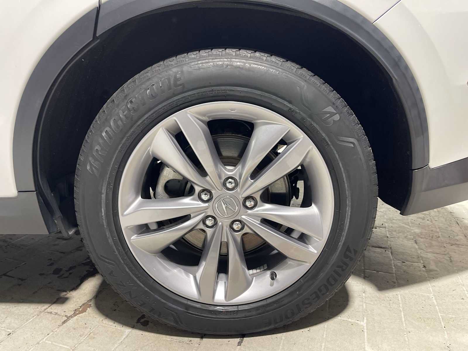 Used 2024 Acura MDX SH-AWD image 8