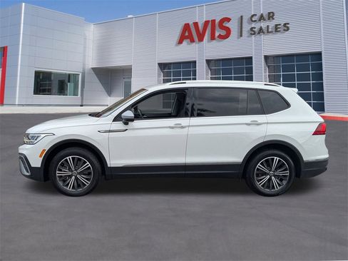 Used 2024 Volkswagen Tiguan Wolfsburg Edition image 11