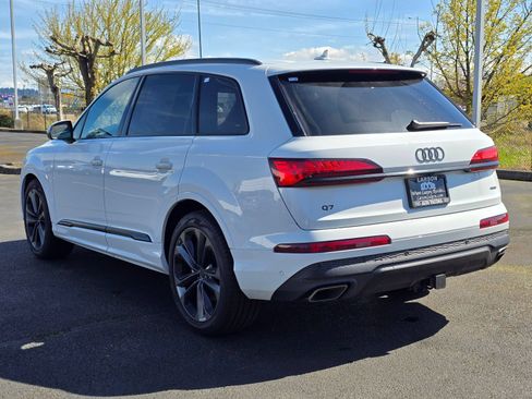 Used 2026 Audi Q7 3.0T Premium Plus AWD/4WD image 3