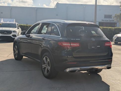 Used 2019 Mercedes-Benz GLC 300 4MATIC image 7