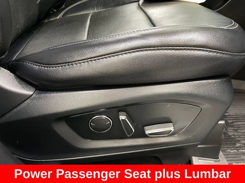 Used 2020 Ford Explorer Limited w/ Class III Trailer Tow Package AWD/4WD image 13