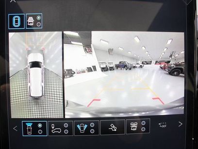 New 2026 GMC Yukon XL AT4 w/ AT4 Premium Plus Package