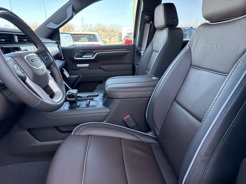 New 2026 GMC Sierra 1500 Denali image 5