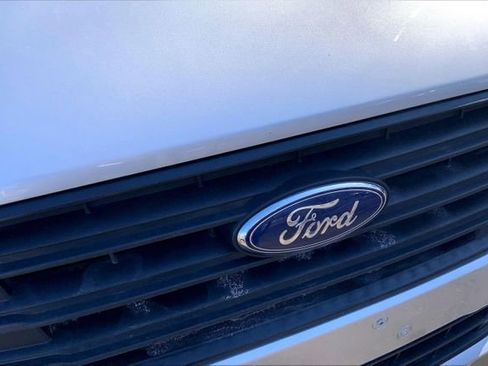 Used 2021 Ford Transit Connect XLT image 5