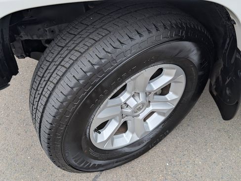 Used 2024 Toyota 4Runner SR5 RWD image 21