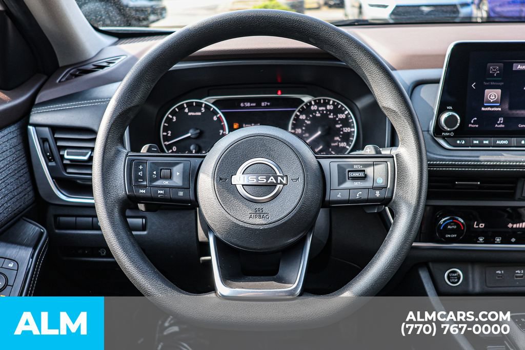 Used 2023 Nissan Rogue SV FWD image 29