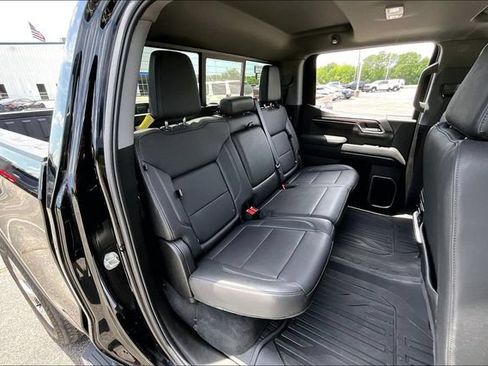 Used 2024 GMC Sierra 1500 SLT w/ SLT Premium Plus Package AWD/4WD image 26