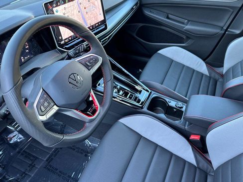 New 2026 Volkswagen GTI SE image 9