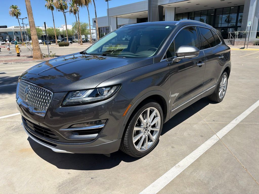 Used 2019 Lincoln MKC Reserve w/ MKC Technology Package FWD image 1