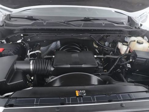 Used 2024 Chevrolet Silverado 2500 LT w/ Convenience Package image 15